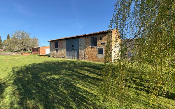 Maison à vendre    4 pièces •  Saint-Martin-Lalande