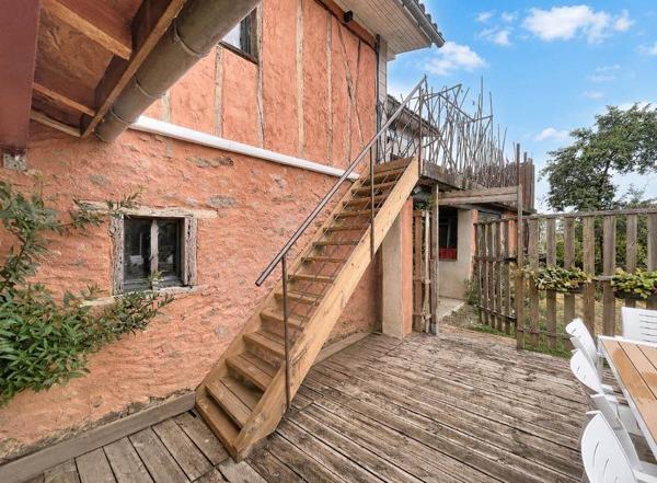 Maison à vendre 235 000 € Maurs 8 p 156 m² DPE A