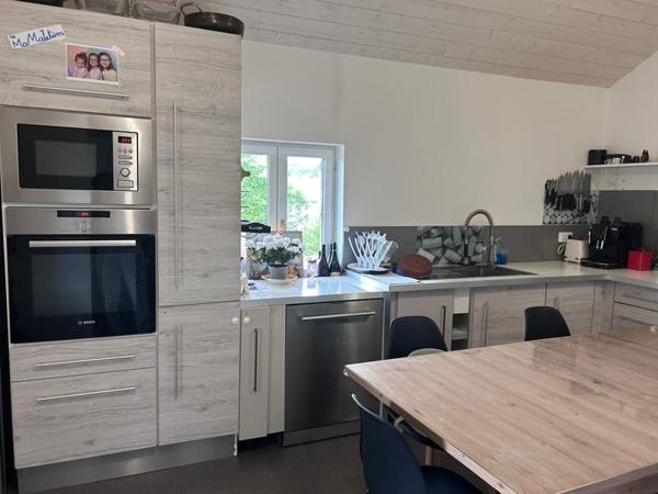 Maison à vendre 235 000 € Maurs 8 p 156 m² DPE A