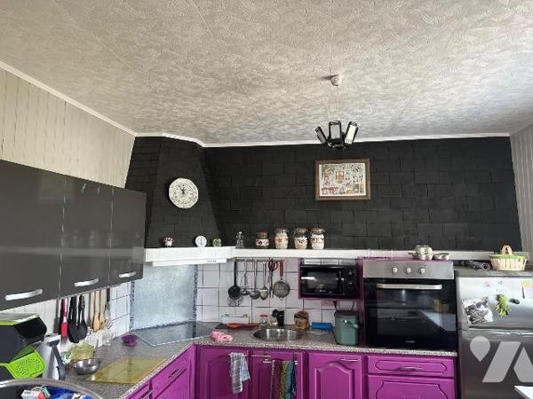 Maison sur sous-sol ? 3 chambres ? véranda récente ? terrain avec dépendance
Maison élevée sur...