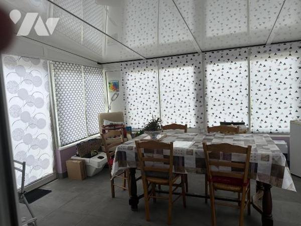 Maison sur sous-sol ? 3 chambres ? véranda récente ? terrain avec dépendance
Maison élevée sur...