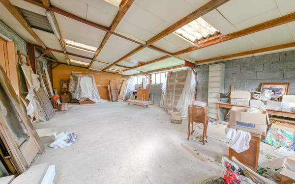 Maison à vendre    6 pièces • 109 m2 Saint-Martin-Valmeroux