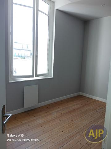 Location appartement Saintes : 561 € - AJP Immobilier Saintes