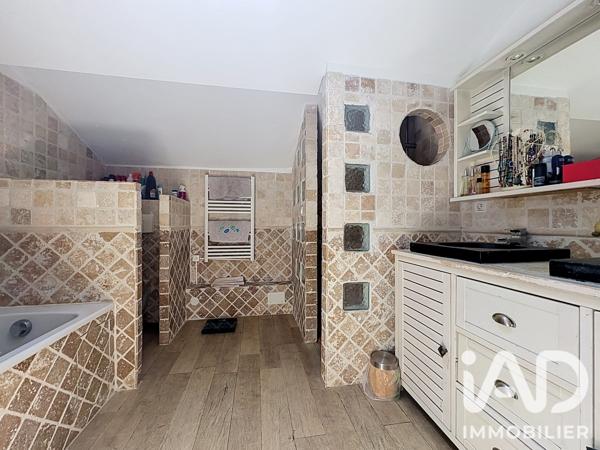 Maison à vendre 4 pièces 96 m² Villeneuve-lès-Béziers