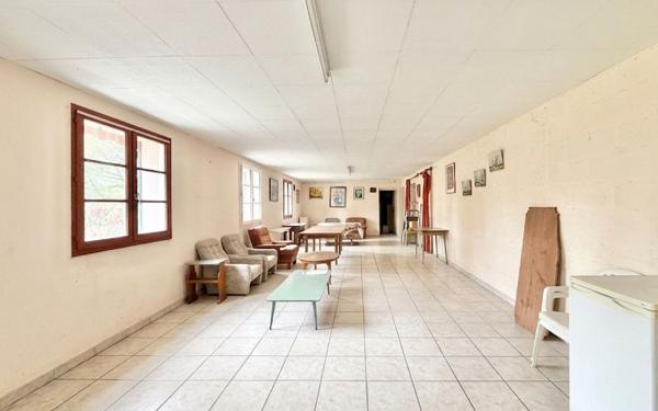 Maison à vendre    4 pièces • 128,47 m2 Morancez