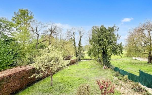 Maison à vendre    4 pièces • 128,47 m2 Morancez