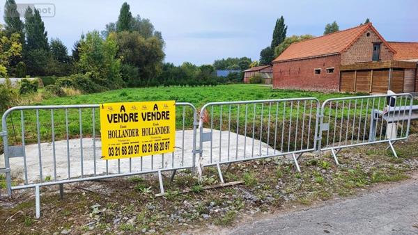 Terrain à Batir à vendre à Isbergues dans le Pas-de-Calais (62330), ref : 62023-3836