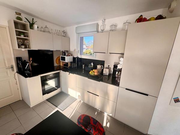 Appartement 3 pièces avec 2 places de parking