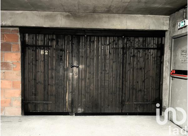 Parking à vendre 50 m² Paris 14