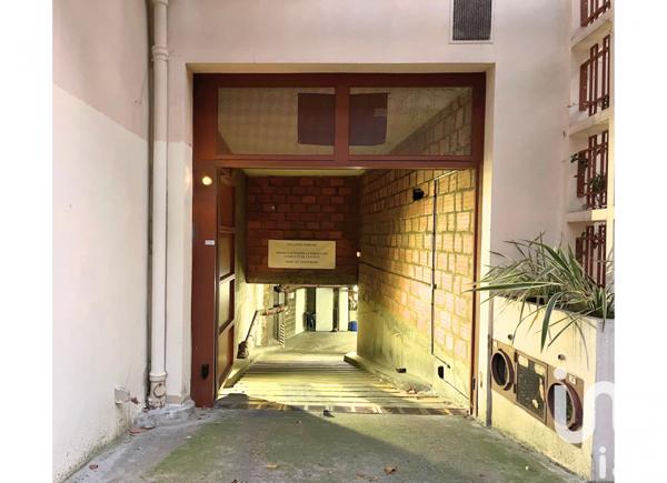 Parking à vendre 50 m² Paris 14
