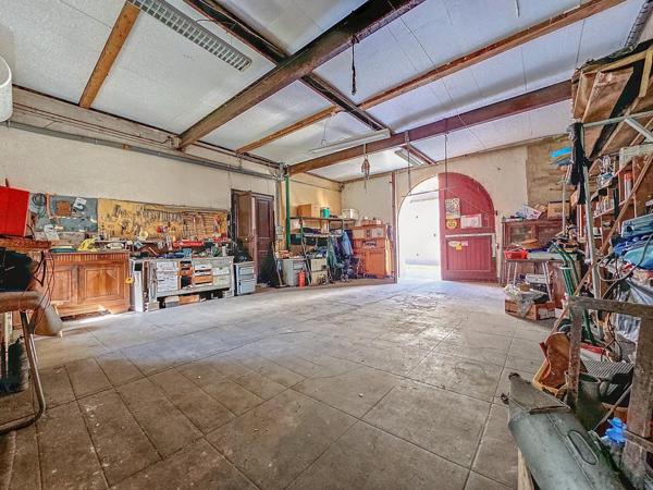 Sublime maison de maître offrant de mulitples possibilités