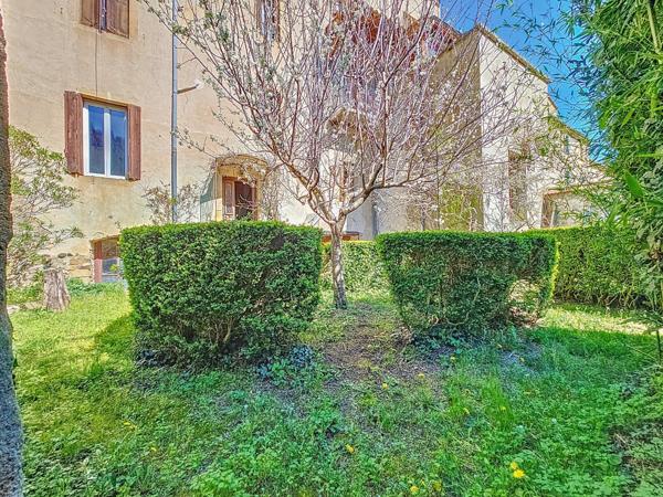 Sublime maison de maître offrant de mulitples possibilités