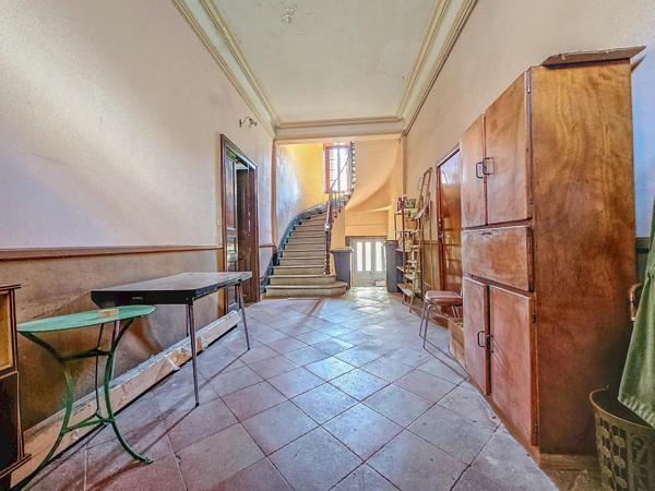 Sublime maison de maître offrant de mulitples possibilités