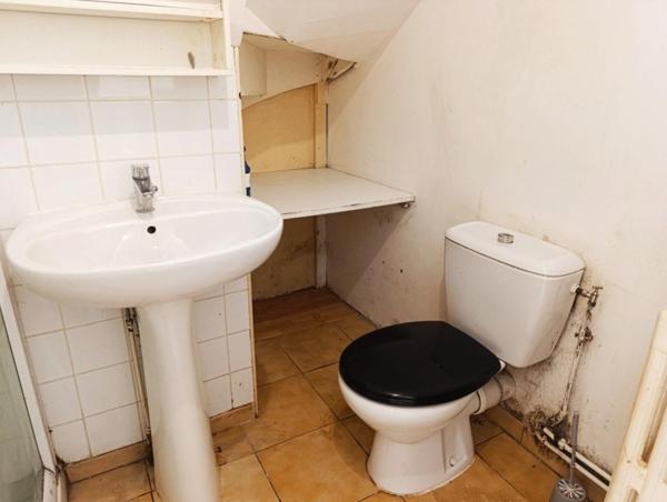 Charmante maison de ville 4 pièces à Issoudun (36) – Proche commodités, avec courette et cave voûtée