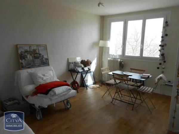 Appartement à louer 2 pièces 42.16m²