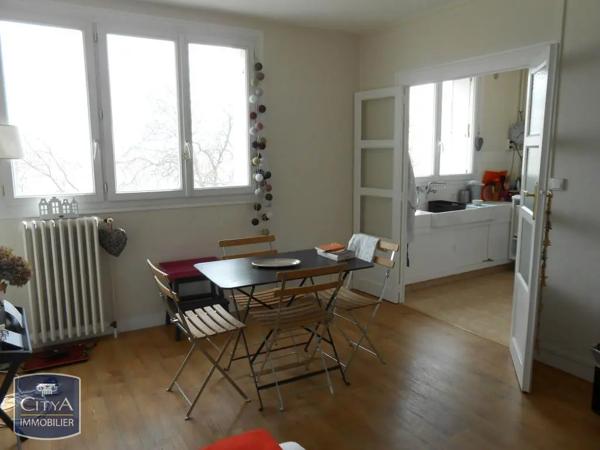 Appartement à louer 2 pièces 42.16m²