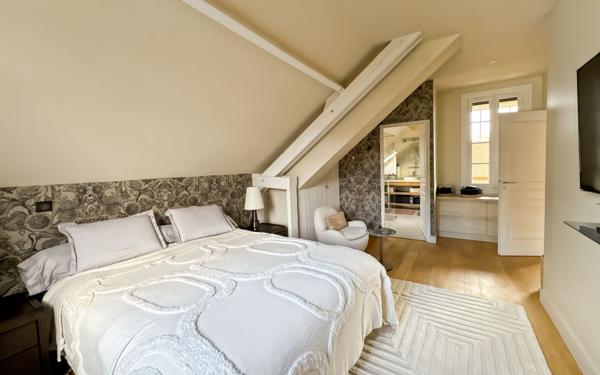 Maison à vendre    7 pièces • 230 m2 Deauville