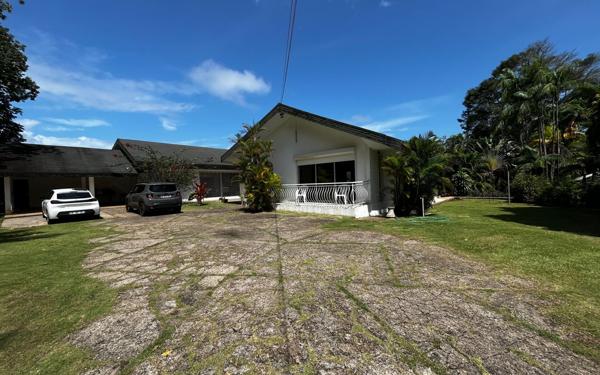 Maison à vendre    8 pièces •  Remire-Montjoly