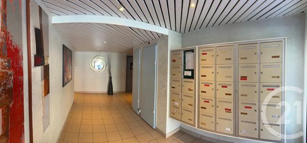 Appartement T2 à vendre  2 pièces - 30,13 m 2   BORMES LES MIMOSAS  - 83