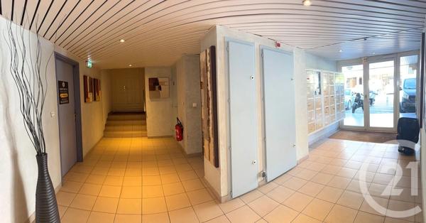 Appartement T2 à vendre  2 pièces - 30,13 m 2   BORMES LES MIMOSAS  - 83
