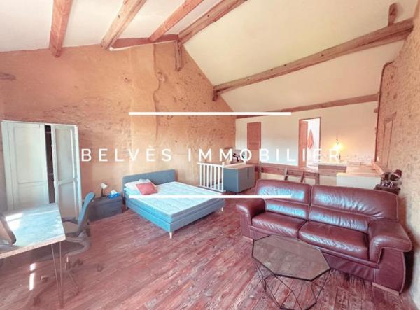 ***VENDU*** Maison de village 2 chambres magnifiquement rénovée