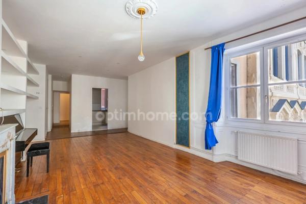 Appartement familial rénové de 107 m² - Coeur Presqu'Île Lyon 1er