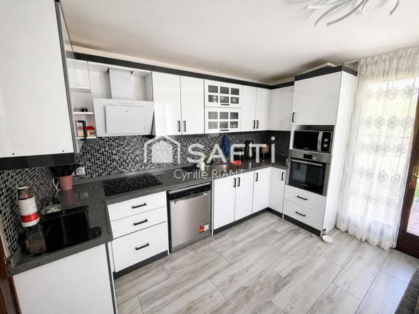 Maison et appartement 160 m², plus local industriel