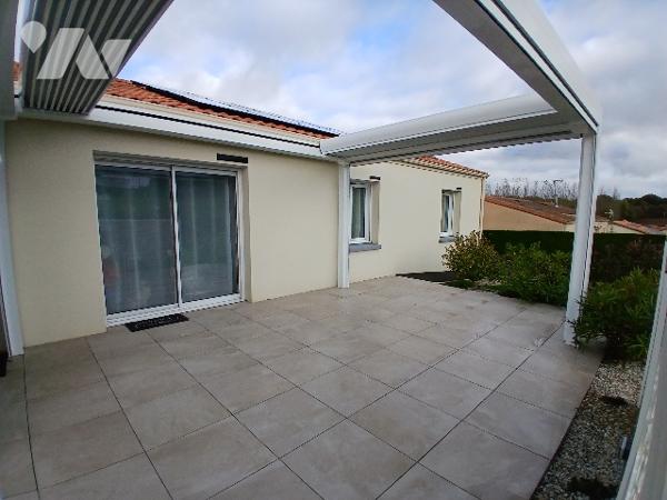 Maison de plain-pied à vendre à L'ABSIE (79240)