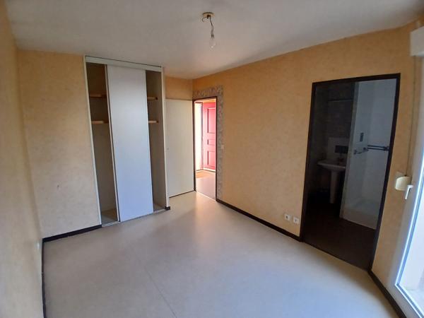 Maison 1 chambre proche du bourg à Mayet