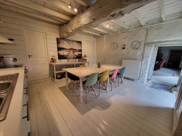 Gévezé (35850) Longère 7 pièces de 260m2