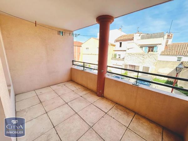 Appartement à louer 2 pièces 41m² Port-de-Bouc (13110)