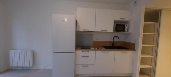 Appartement 1 pièces de 35 m² à Laval