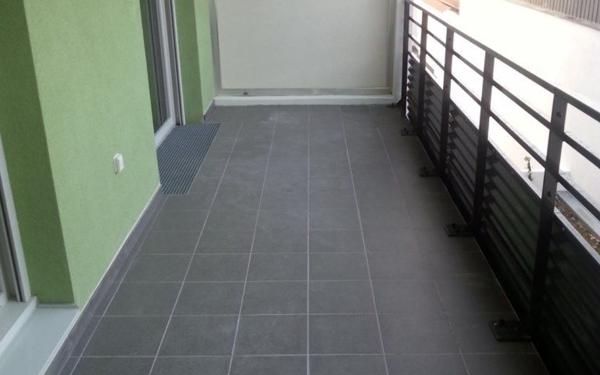 Appartement à vendre    2 pièces •  Saint-Fons