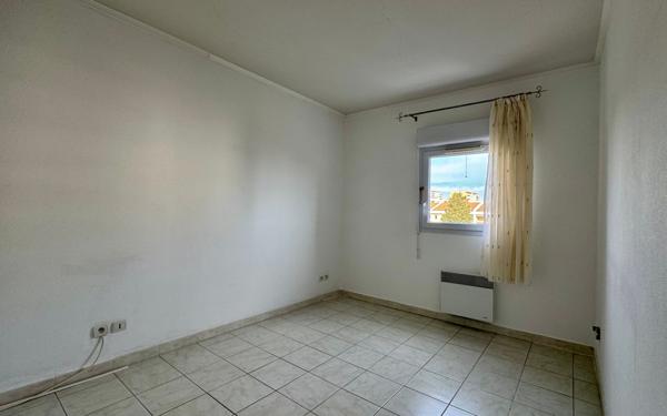 Appartement à vendre    3 pièces •  Istres