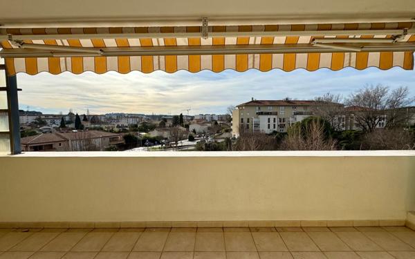 Appartement à vendre    3 pièces •  Istres