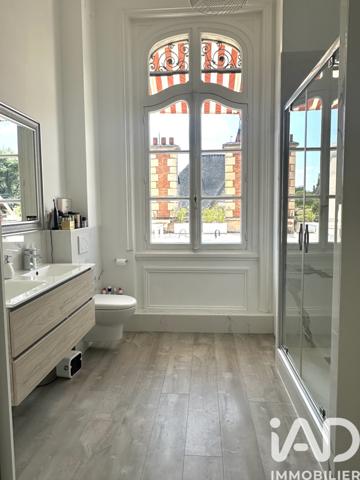 Appartement à vendre 6 pièces 181 m² Compiègne