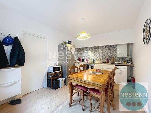 Maison de ville - Blois - entre la gare et le secteur des écoles - 2 appartements - 256 m²