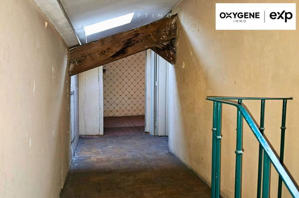 Immeuble de rapport en pleine propriété – 275 m² + combles