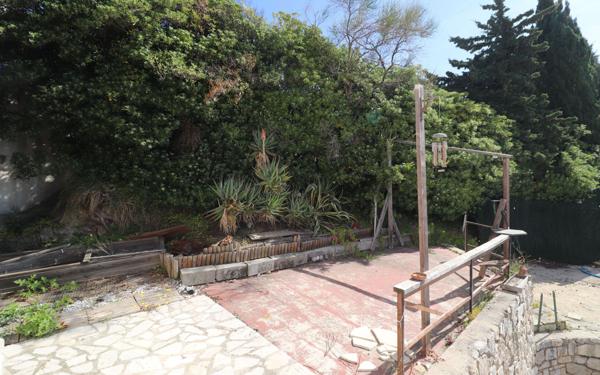 Appartement à vendre    2 pièces •  Sainte-Agnès