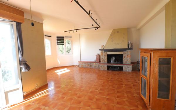 Appartement à vendre    2 pièces •  Sainte-Agnès