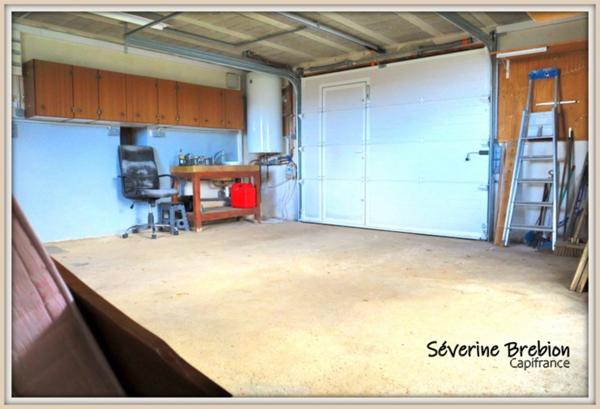 Maison à vendre 4 chambres, garage, terrain petit étang, VISCOMTAT (63)