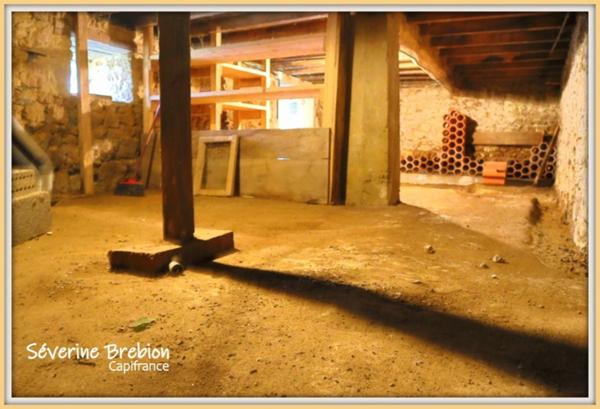 Maison à vendre 4 chambres, garage, terrain petit étang, VISCOMTAT (63)