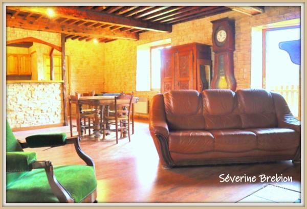 Maison à vendre 4 chambres, garage, terrain petit étang, VISCOMTAT (63)