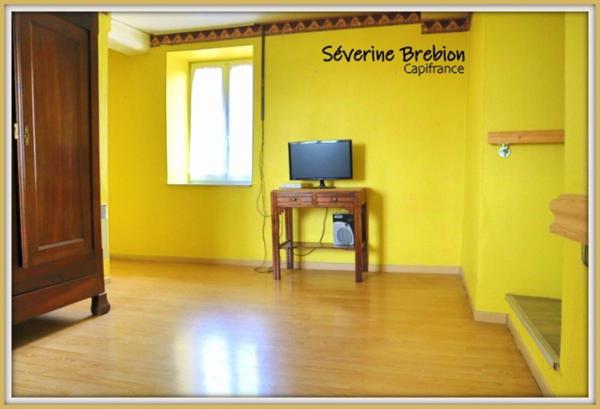 Maison à vendre 4 chambres, garage, terrain petit étang, VISCOMTAT (63)