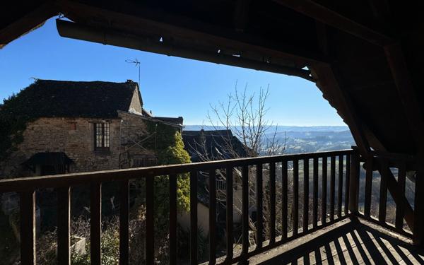 Maison à vendre    3 pièces •  Goutrens