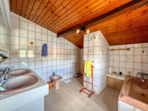 VIAGER OCCUPE - À Saujon - Proche des thermes et du centre-bourg Saujon