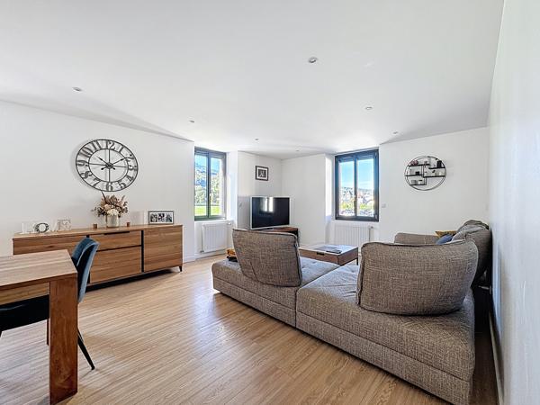 Appartement 5 pièces - 160 m²