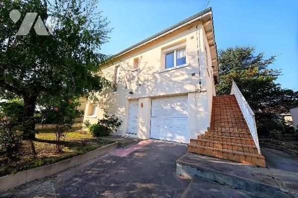 Quartier résidentiel calme de PONT-DU-CHATEAU - L'étude vous propose à la vente celle belle mai...
