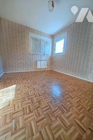 Quartier résidentiel calme de PONT-DU-CHATEAU - L'étude vous propose à la vente celle belle mai...