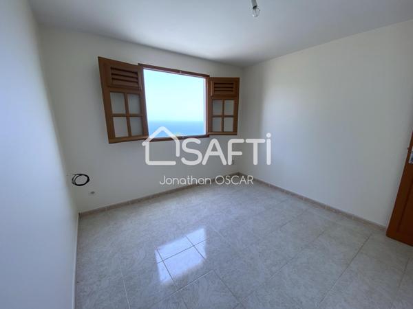 Bel appartement T3  82m2 avec vue mer et montagne